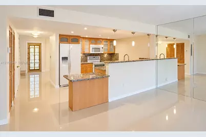 3891 NE 167th St #24, North Miami Beach, FL 33160 - Photo 7