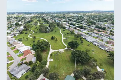 4510 Monterey Drive, Tamarac, FL 33319 - Photo 25