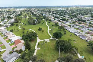 4510 Monterey Dr, Tamarac, FL 33319 - Photo 25