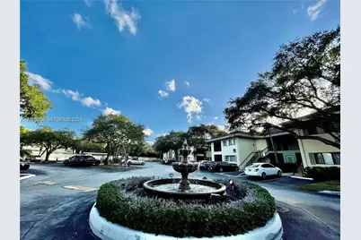 2550 SW 18th Ter #1405, Fort Lauderdale, FL 33315 - Photo 23