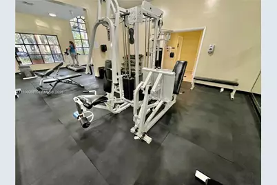 2550 SW 18th Ter #1405, Fort Lauderdale, FL 33315 - Photo 17