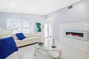 8765 NW 111th Terrace, Hialeah Gardens, FL 33018 - Photo 9