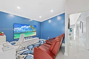 8765 NW 111th Terrace, Hialeah Gardens, FL 33018 - Photo 13