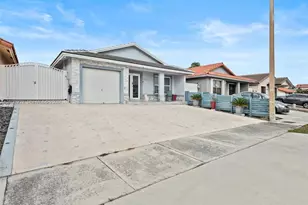 8765 NW 111th Terrace, Hialeah Gardens, FL 33018 - Photo 1