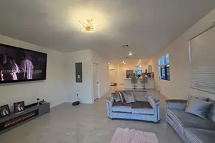 1424 NE 4th Ave, Florida City, FL 33034 - Photo 7