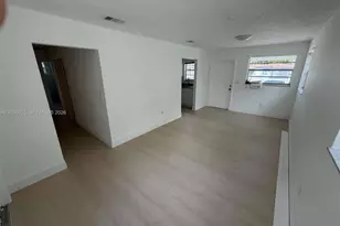 3348 NW 35th St, Miami, FL 33142 - Photo 9