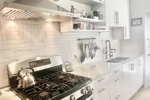 8540 Byron Ave, Miami Beach, FL 33141 - Photo 7