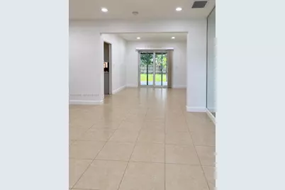 8376 NW 16th Street, Coral Springs, FL 33071 - Photo 9