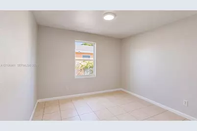 1295 N Railroad Ave, Boynton Beach, FL 33435 - Photo 11