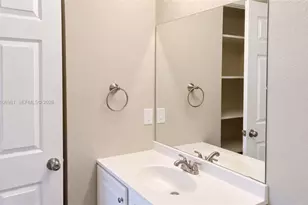 1295 N Railroad Ave, Boynton Beach, FL 33435 - Photo 7