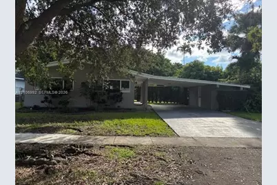 217 S 57th Ter, Hollywood, FL 33023 - Photo 1