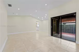 4825 SW 152nd Ct, Miami, FL 33185 - Photo 9