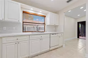 4825 SW 152nd Ct, Miami, FL 33185 - Photo 11