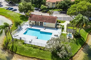 13090 Vista Isles Dr, Sunrise, FL 33325 - Photo 29
