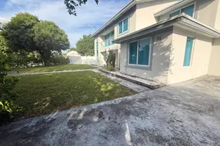 710 E 13th St, Hialeah, FL 33010 - Photo 17