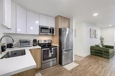 1009 NE 18th St, Fort Lauderdale, FL 33305 - Photo 5