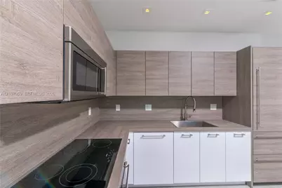 400 Sunny Isles Blvd #121, Sunny Isles Beach, FL 33160 - Photo 3
