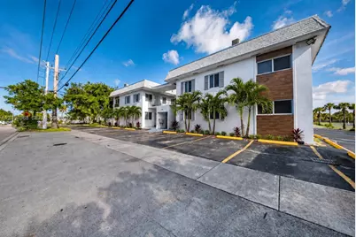 1960 NE 161st St #104, North Miami Beach, FL 33162 - Photo 9