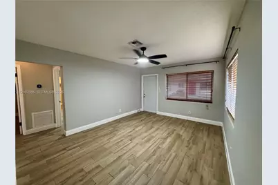 2641 SW 13th Ave #1, Fort Lauderdale, FL 33315 - Photo 3