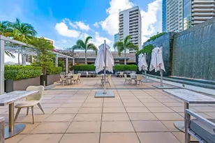1425 Brickell Ave, Miami, FL 33131 - Photo 39