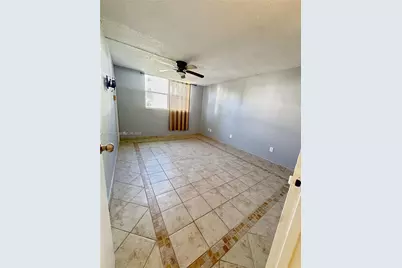 2800 Somerset Dr #115J, Lauderdale Lakes, FL 33311 - Photo 7