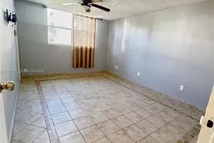 2800 Somerset Dr, Lauderdale Lakes, FL 33311 - Photo 7