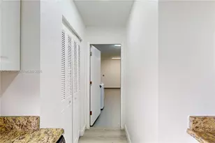 1131 SW London Ln, Port Saint Lucie, FL 34953 - Photo 17