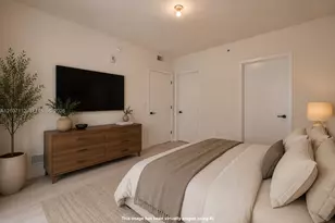 77 SE 5th St, Miami, FL 33131 - Photo 9