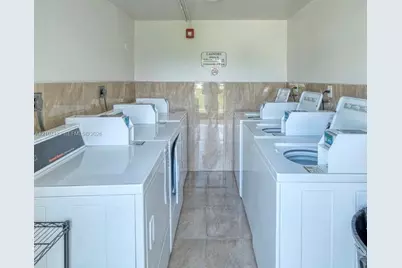 9520 SW 8th St #222, Miami, FL 33174 - Photo 11