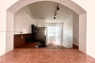 930 NE 33rd Terrace, Homestead, FL 33033 - Photo 5