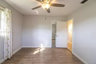 9761 SW 123rd St, Miami, FL 33176 - Photo 19
