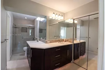 9761 SW 123rd St, Miami, FL 33176 - Photo 15