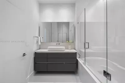 2001 Meridian Ave #418, Miami Beach, FL 33139 - Photo 25