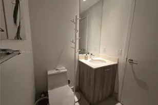 501 NE 31st St, Miami, FL 33137 - Photo 13