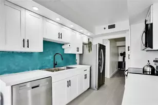 1201 S Ocean Dr, Hollywood, FL 33019 - Photo 27