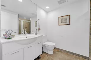 465 Brickell Ave, Miami, FL 33131 - Photo 15