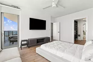 1750 N Bayshore Dr, Miami, FL 33132 - Photo 15