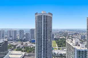 1750 N Bayshore Dr, Miami, FL 33132 - Photo 31