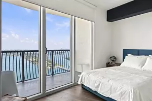 1750 N Bayshore Dr, Miami, FL 33132 - Photo 23