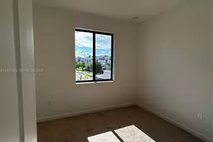 613 NE 208th Terrace, Miami, FL 33179 - Photo 11