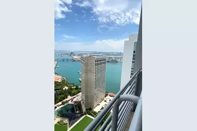 325 S Biscayne Blvd #4214, Miami, FL 33131 - Photo 1