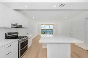 11111 Biscayne Blvd, Miami, FL 33181 - Photo 13