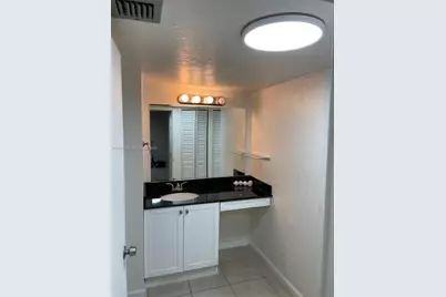20100 W Country Club Dr #601, Aventura, FL 33180 - Photo 5