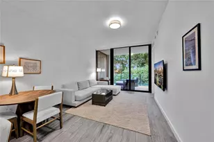 2831 S Bayshore Dr, Miami, FL 33133 - Photo 3