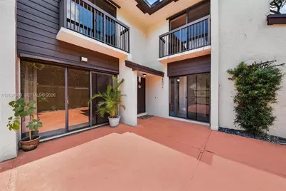3199 Cocoplum Cir #3366, Coconut Creek, FL 33063 - Photo 5