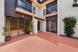3199 Cocoplum Cir, Coconut Creek, FL 33063 - Photo 5