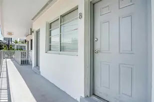 1135 8th St, Miami Beach, FL 33139 - Photo 19