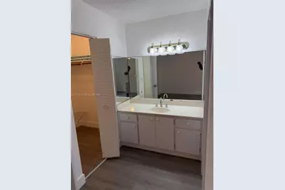 1630 W 46th St #203B, Hialeah, FL 33012 - Photo 9