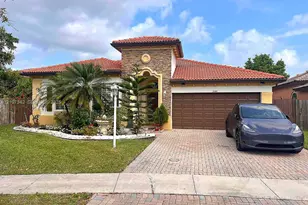 3581 NE 10th Dr, Homestead, FL 33033 - Photo 1