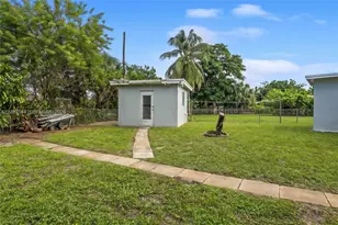 1605 NW 15th St, Fort Lauderdale, FL 33311 - Photo 81